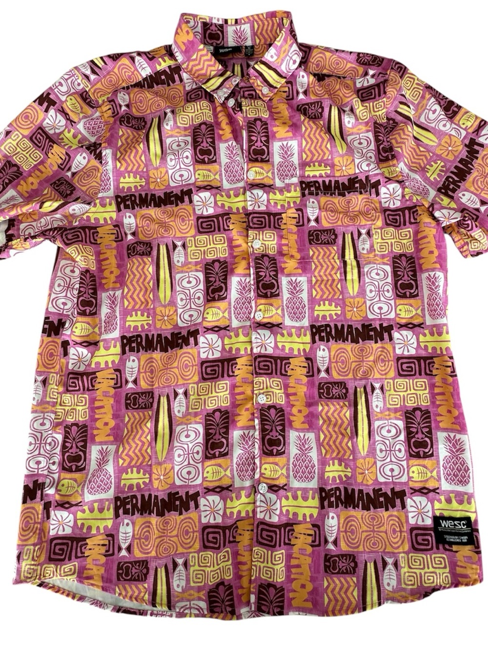 WESC Short Sleeve Tiki Patterned Button-Up Camp Shirt - Men’s M